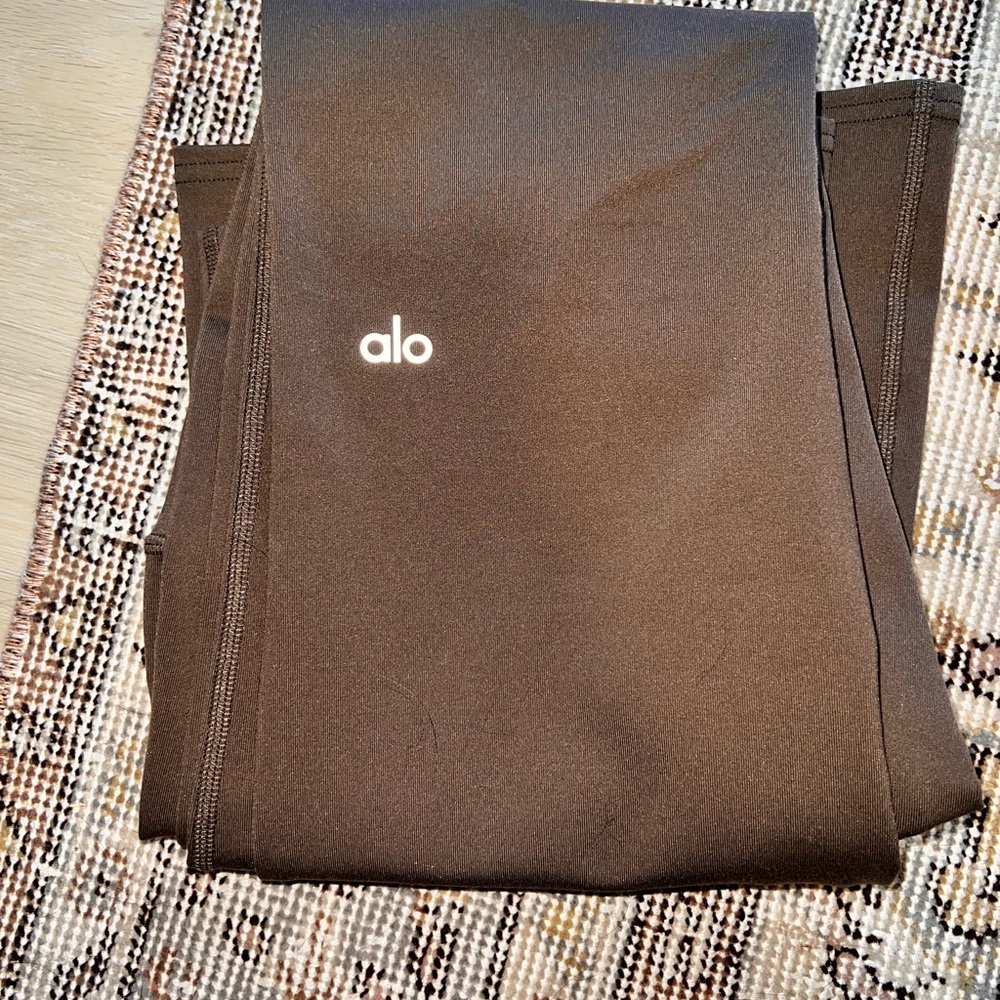Alo Yoga Brown Leggings